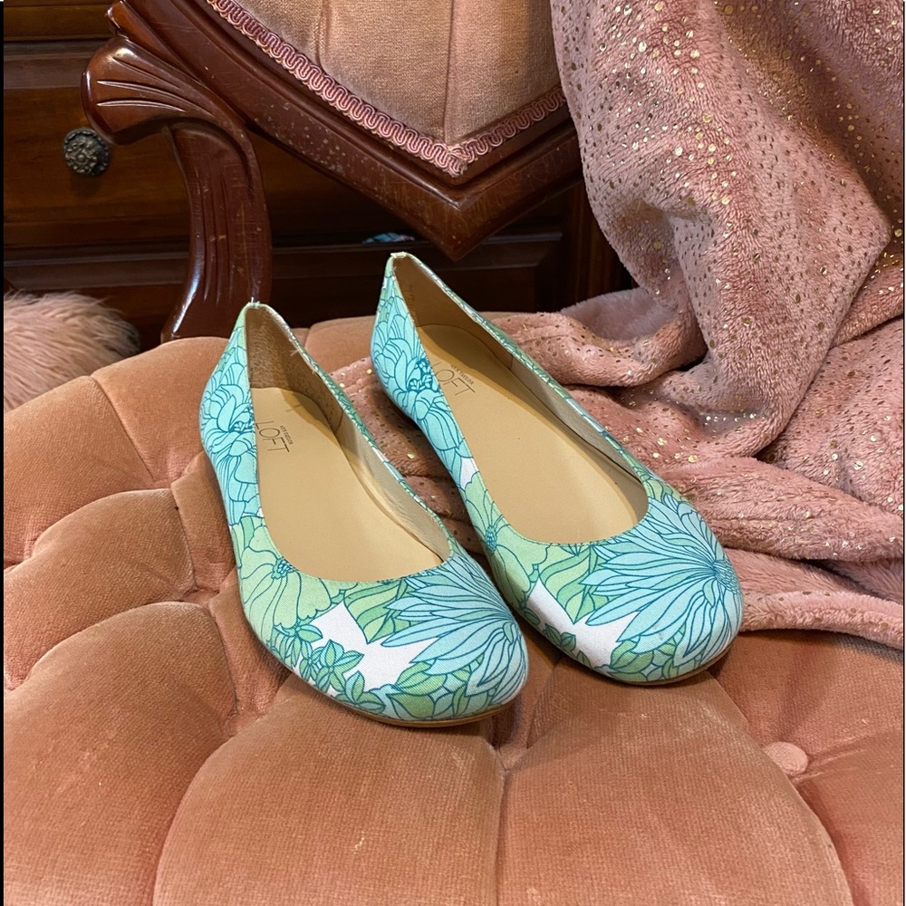 Ann Taylor Loft Flats